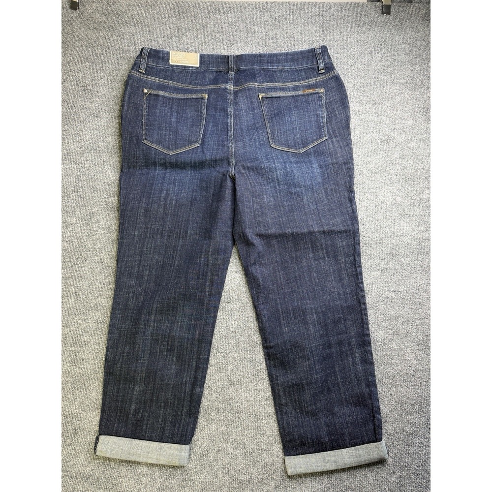 So Slimming By Chico's Women's Dark Wash Girlfriend Crop Blue Jeans Size 3 (XL) - Picture 10 of 13